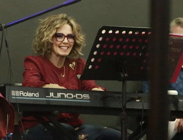 Gwen at the piano